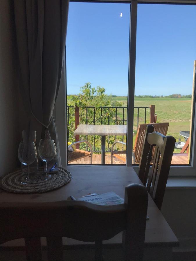 In De Gele Hoed Mooie Appartementen Met Fantastisch Uitzicht Zonnemaire Exteriör bild
