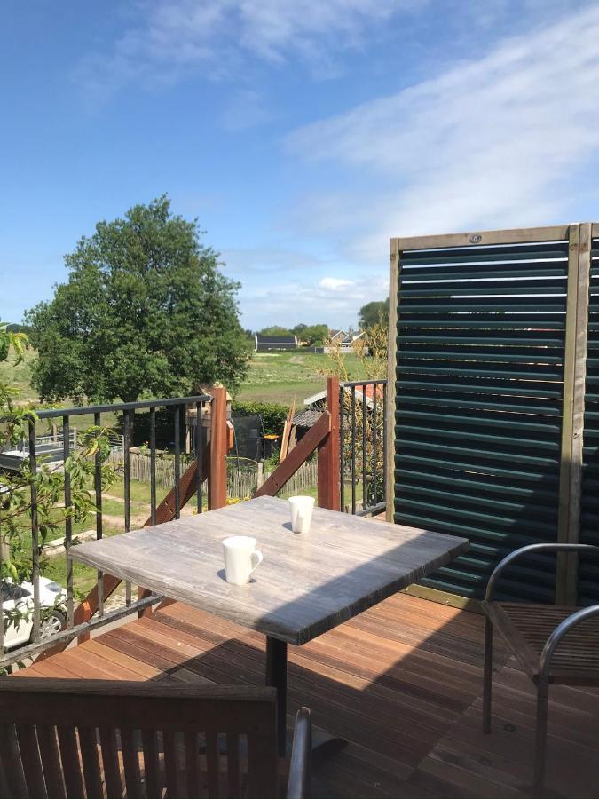 In De Gele Hoed Mooie Appartementen Met Fantastisch Uitzicht Zonnemaire Exteriör bild