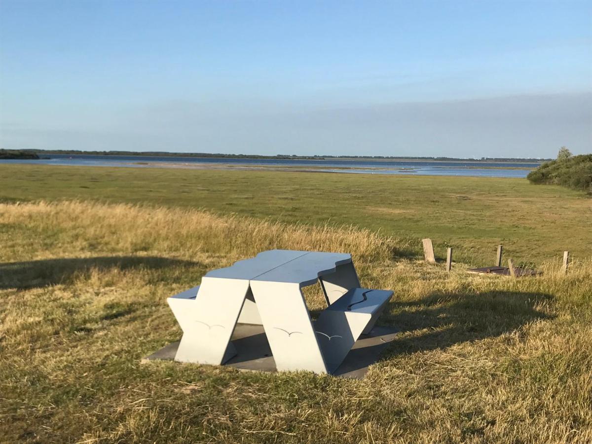 In De Gele Hoed Mooie Appartementen Met Fantastisch Uitzicht Zonnemaire Exteriör bild