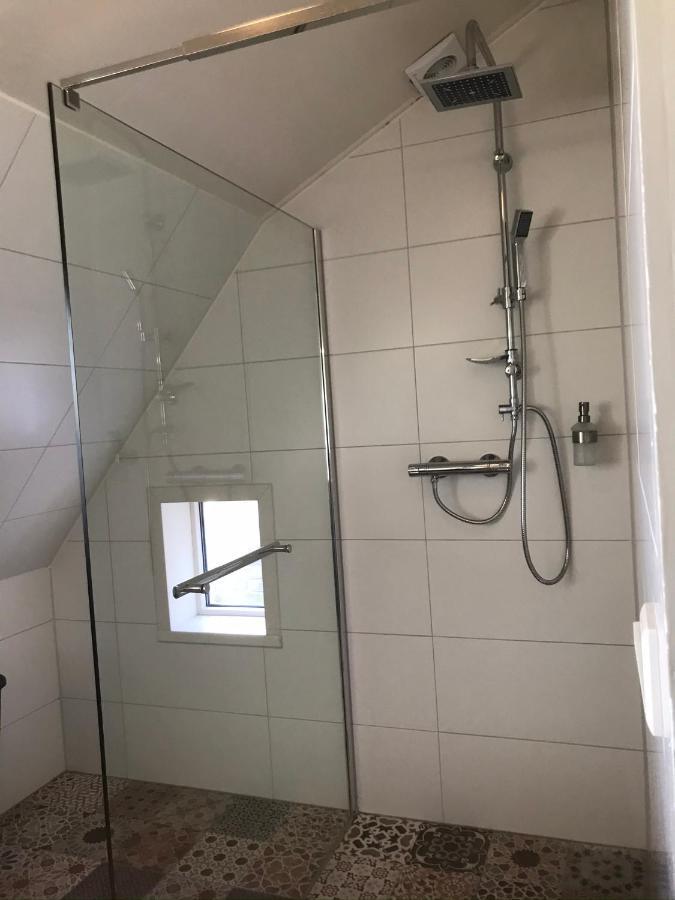 In De Gele Hoed Mooie Appartementen Met Fantastisch Uitzicht Zonnemaire Exteriör bild